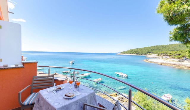 Apartments Juka (119551-A5) - Milna - island Hvar