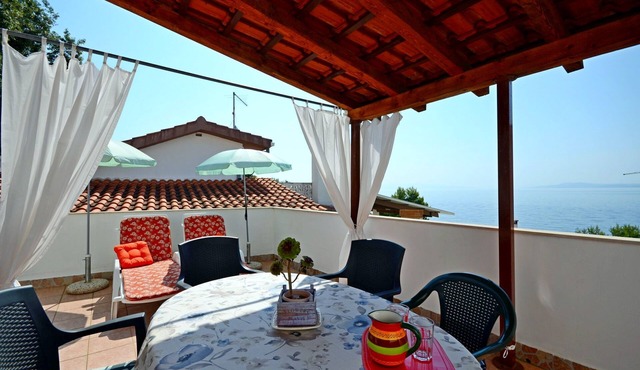 Apartments Katica (17131-A1) - Okrug Gornji (Ciovo)