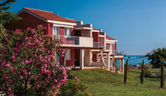 Apartments Katoro Plava Laguna