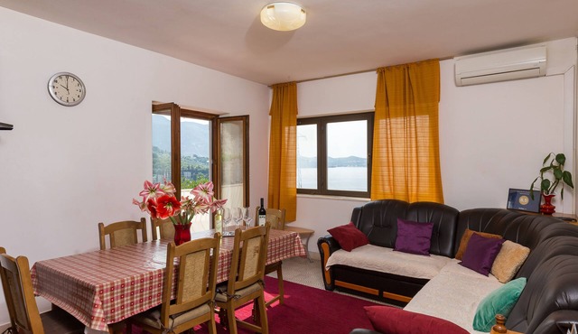 Apartments Kisic-Three Bedroom Apartment with Sea View