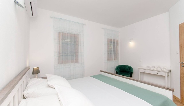Apartments Koras