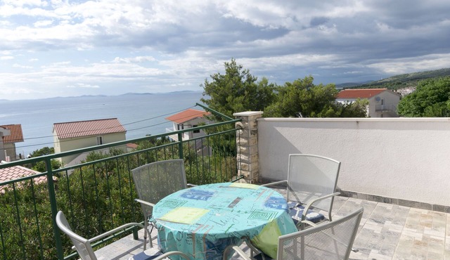 Apartments Ksenija (51051-A1) - Primosten