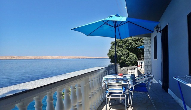 Apartments Lilly by the sea (42016-A2) - Tribanj - Obicaj