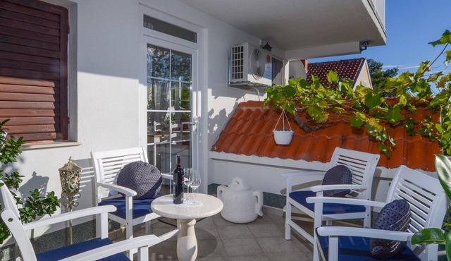 Apartments Llr (35246-A2) - Orebic