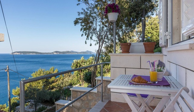 Apartments Lovro - Duplex One Bedroom Apartment with Terrace and Partial Sea View (1)