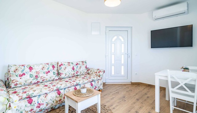 Apartments Lovro - One bedroom apartment with Balcony and Sea View (3)