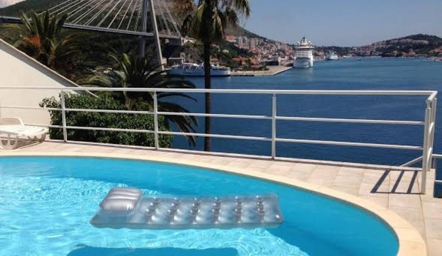 Apartments Lozica - Studio Apartment with Terrace and Sea View