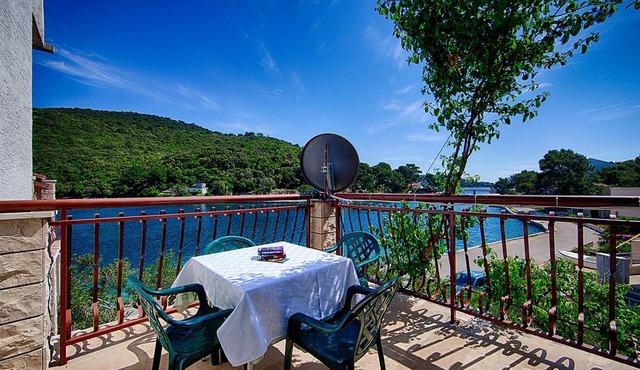Apartments Malo Lago - One-Bedroom Apartment with Balcony and Sea View - 2nd floor (Apartment 7)