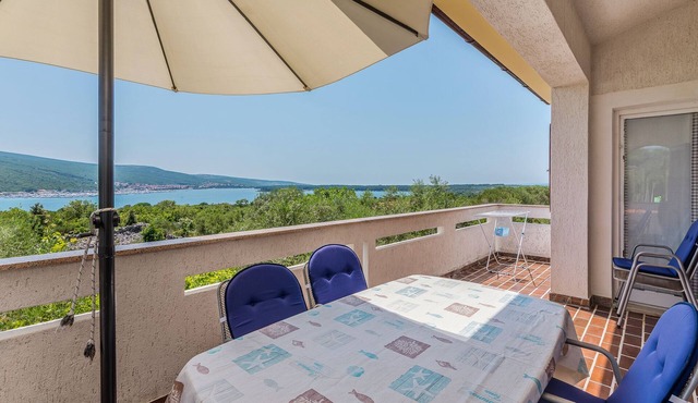 Apartments Mane, (15236), Kornic, hr