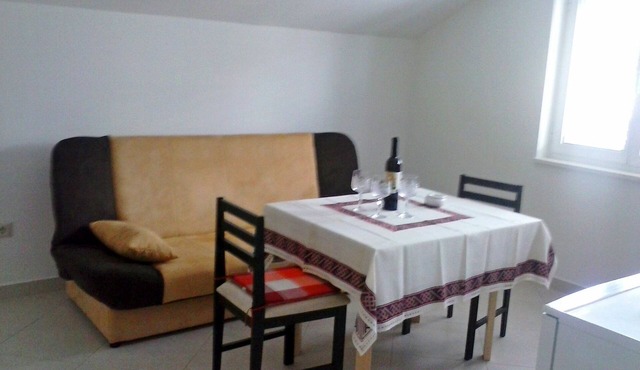 Apartments Mara (54071-A1) - Molunat