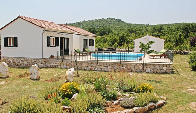 Apartments Maria near Trogir