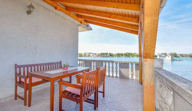 Apartments Marica (49152-A1) - Sukosan (Zadar)