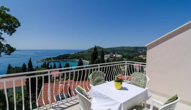 Apartments Marmo - Deluxe One Bedroom Apartment with Balcony and Sea View