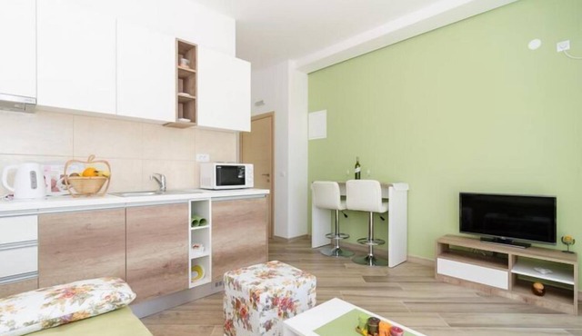 Apartments Marmo - Deluxe One Bedroom Apartment with Balcony and Sea View (Apartman 4)