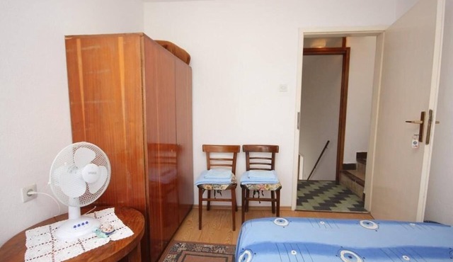 Apartments Mat (10207-A1) - Vis - island Vis
