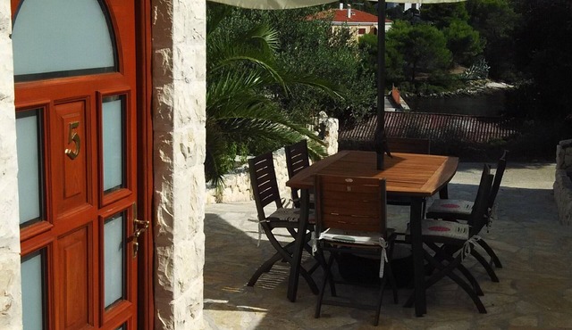 Apartments Mia (Ap5) -Molat, island Molat, North Dalmatia