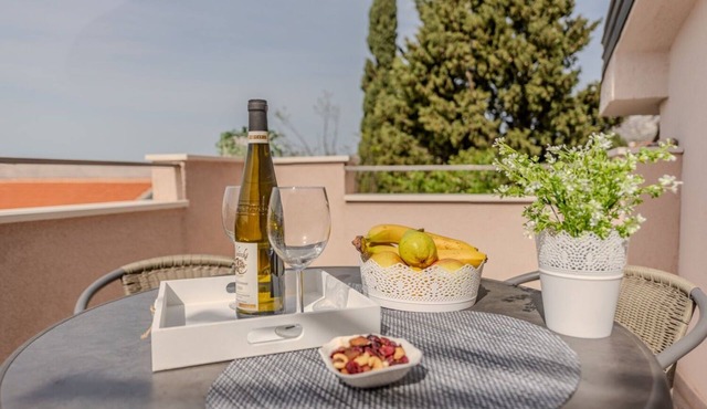 Apartments Mil (111871-A2) - Karlobag
