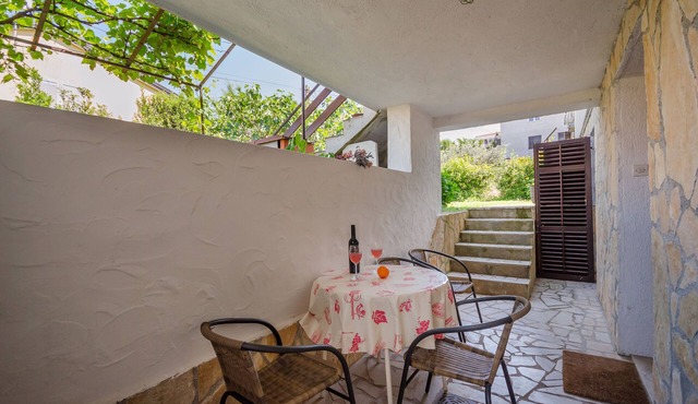 Apartments Milan (73251-A1) - Porec