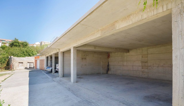 Apartments Mirjana B