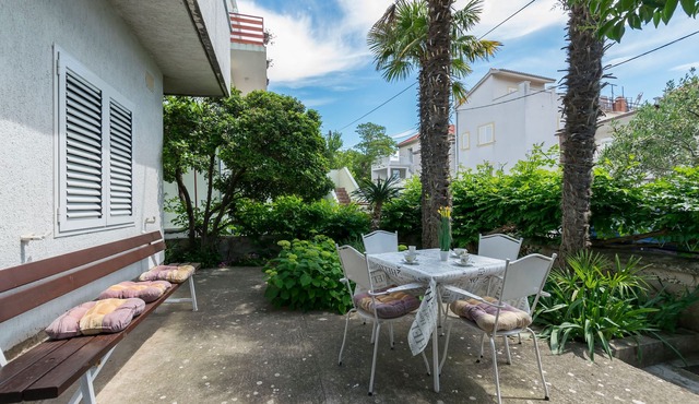 Apartments Miroslava (10581-A3) - Vodice