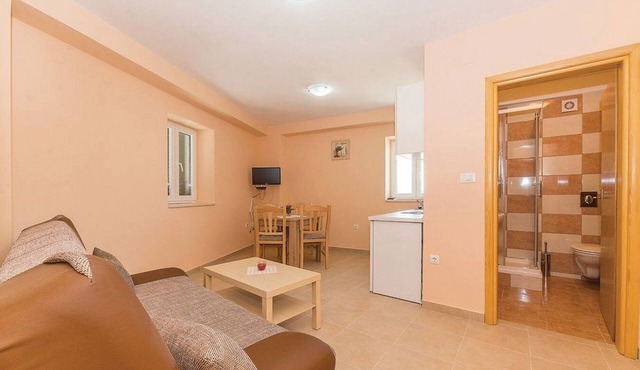 Apartments Old grandfather's house (41581-A3) - Banj