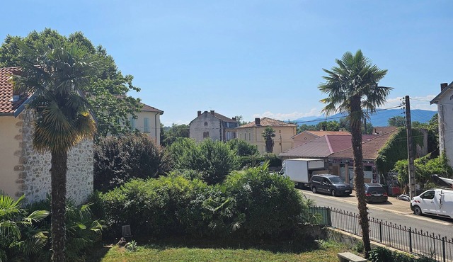 Apartments on the village square with all amenities