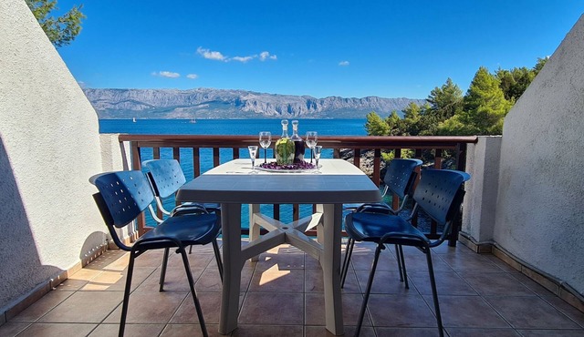 Apartments On the beach (89401-A3) - Bogomolje