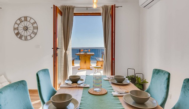 Apartments Rina - magical sea view A1