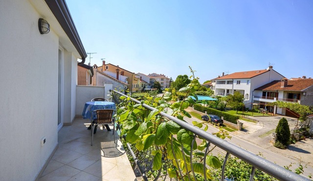 Apartments Romano (70661-A1) - Rovinj