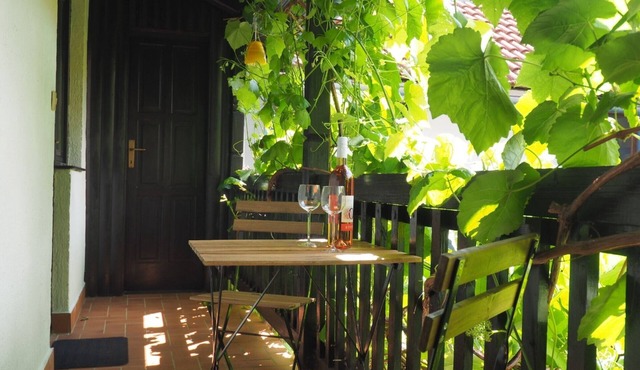 Apartments & Rooms Latin - Economy Double Room with Shared Bathroom