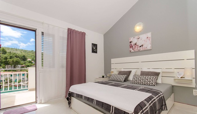 Apartments Seaside (81311-A5) - Bobovisce