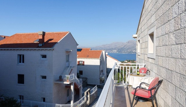 Apartments Senjo - One Bedroom Apartment with Balcony and Side Sea View (Apartman 6)