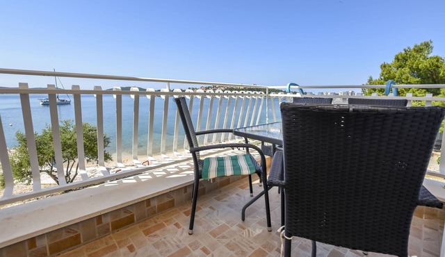 Apartments Silvana (23221-A1) - Rogoznica