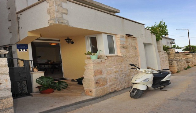 Apartments Tino- Two Bedroom Apartment with Terrace and Sea View(A2)