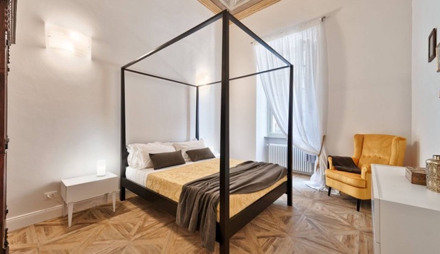 Apartments To Art Bollati