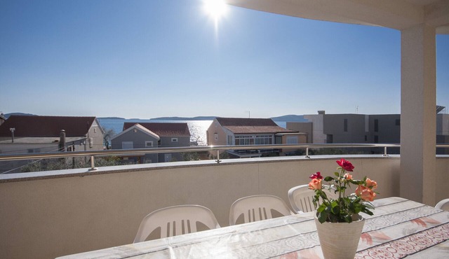 Apartments Vukičević - Daniel with sea view
