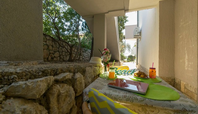 Apartments Villa Daniela (59101-A1) - Novalja - island Pag
