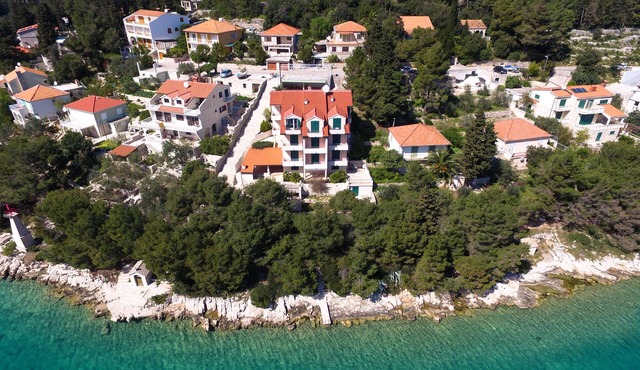 Apartments Vala