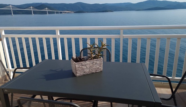 Apartments Vesna (49191-A2) - Komarna (Klek)