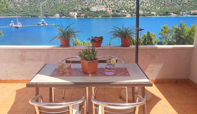 Apartments Vesna (53751-A1) - Skrivena Luka