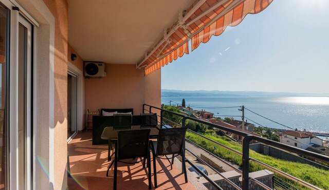 Apartments Villa Adore (86481-A2) - Icici