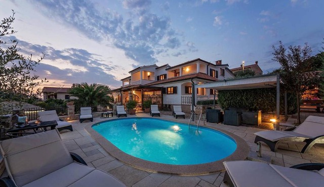 Apartments Villa Erić