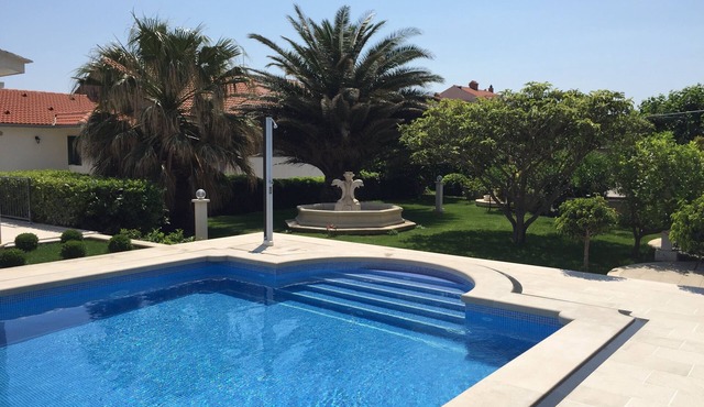 Apartments Villa Jadranka, Koralj, Adults only