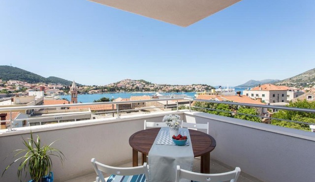 Apartments Villa Karmen