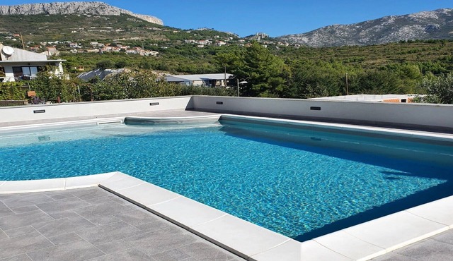 Apartments Villa Salona Sky - Superior Two Bedroom Apartment with Balcony (6)