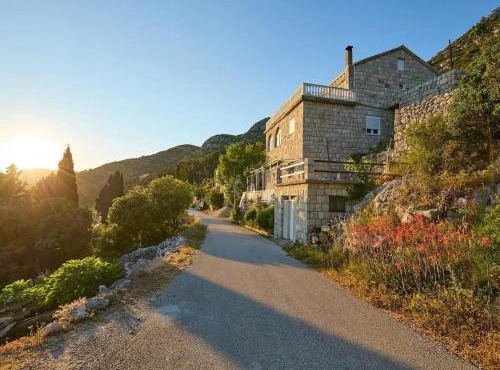Apartments with parking space Maranovici, Mljet - 22339
