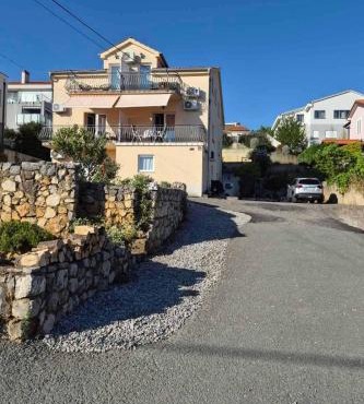 Apartments with parking space Kostrena, Rijeka - 25834