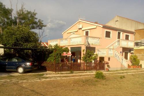 Apartments with parking space Privlaka - Zadar - 14654