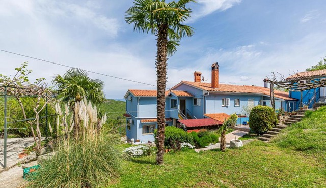 Apartments with parking space Brsec, Opatija - 7796