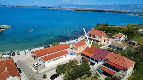 Apartments Zvonimir